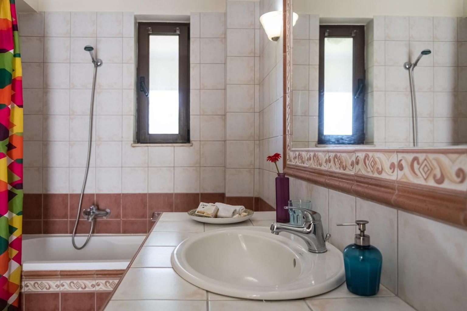 Xenos Villa 2 With A Private Pool,Near The Sea Tigaki Esterno foto